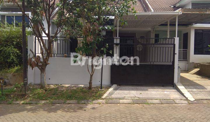 Rumah siap huni bersebelahan dengan Musholla