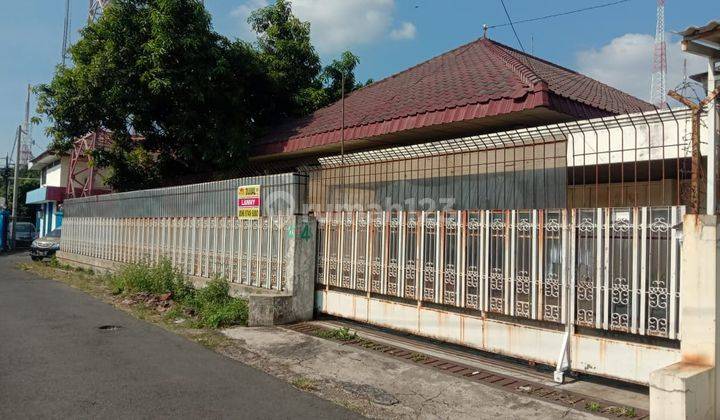 Dijual Rumah Siap Pakai Lokasi Jl. Bukit Utama Semarang 1