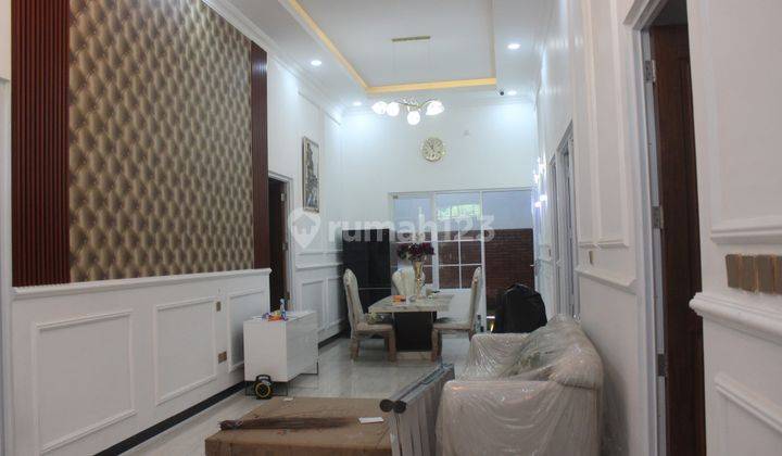 Dijual Rumah Lokasi Strategis di Perum Graha Padma Semarang 1