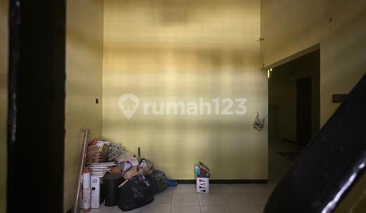 Dijual Rumah Lokasi Strategis di Jl. Menoreh Utara Semarang 2