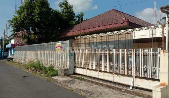 Dijual Rumah Siap Pakai Lokasi Jl. Bukit Utama Semarang 1