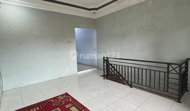 Disewakan Rumah Lokasi Strategis di Jl. Borobudur Timur Semarang 2