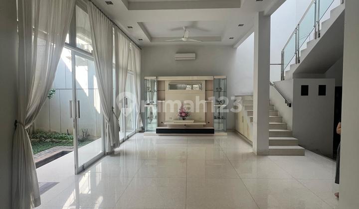 Dijual Rumah Lokasi Strategis di Jl. Puspogiwang Semarang 1