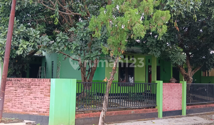 Dijual Rumah Lokasi Strategis di Jl. Candi Penataran Utara Semarang 1