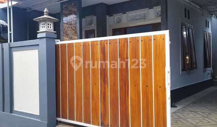 For Sale Minimalist House 1st Floor Location Jalan Sading Near Tunjung Tutur North Denpasar. For Sale Minimalist House 1st Floor Location Jalan Sading Near Tunjung Tutur North Denpasar.