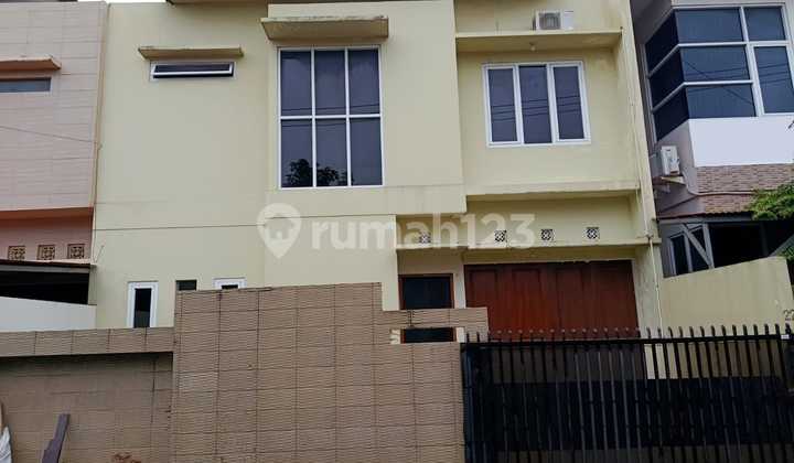 Di Jual Rumah Deket Sanglah Lokasi Bagus Dn Akses Aspal Pusat Kota Denpasar ..Kndisi Bngunan Sgt Bagus Dn Siap Huni