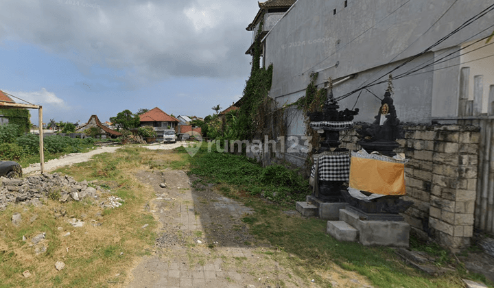 Land Plot for Sale in Banjar Kuwum Kerobokan 1