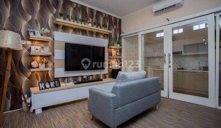 Dijual Rumah Full Furnished Design Interior Nya Yg Modern Minimalis Membuat Anda Semakin Betah di Rumah . Lengkap Dengan Isi Nya Komplit  1