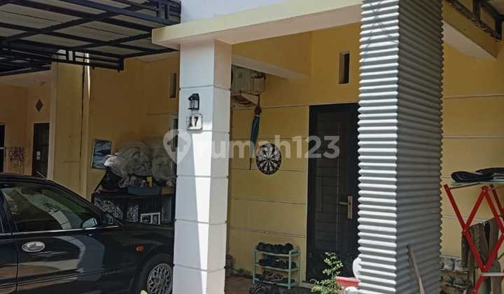 House in the Griya Karya Kasih Housing Complex 1