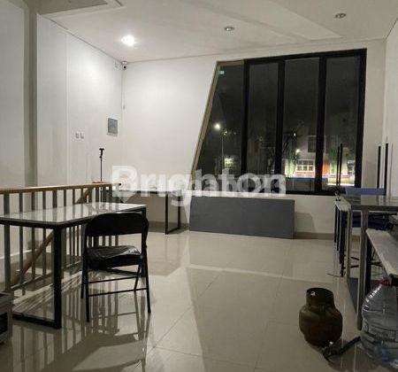 Ruko 3 Lantai Sudah Full Bangunan Cocok Untuk Usaha di Harapan Indah Bekasi Ruko 3 Lantai Sudah Full Bangunan Cocok Untuk Usaha di Harapan Indah Bekasi