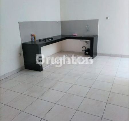 Rumah 2 Lantai Full Furnish Dalam Cluster di Harapan Indah Bekasi 2