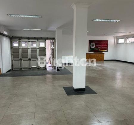 Rumah Cantik Semi Furnished Cocok Untuk Kantor di Cipinang 2