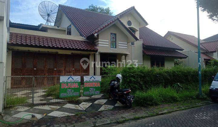 Rumah Bagus Lokasi Strategis di Raffles Hills Cibubur 1