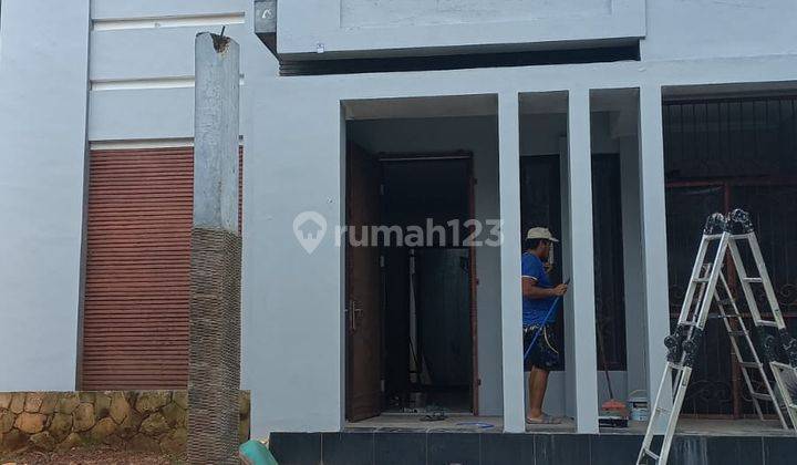 Rumah Bagus Siap Huni 2 lantai di Legenda Wisata 1