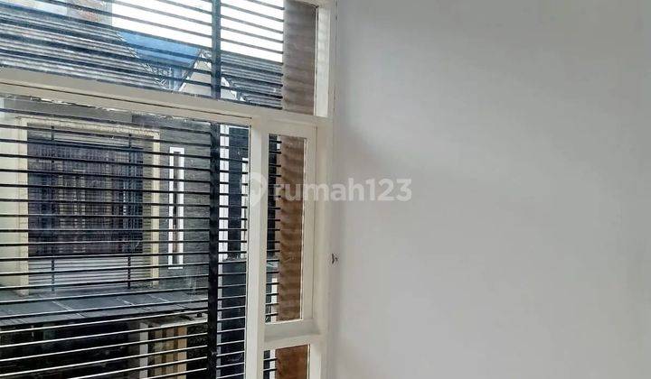 kamar tidur rumah bagus siap huni 2