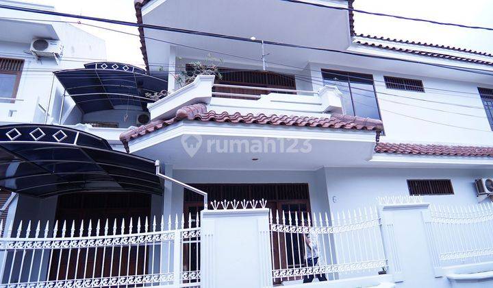 Rumah 2 Lantai Bagus SHM Jalan Antara Pondok Gede Bekasi 2