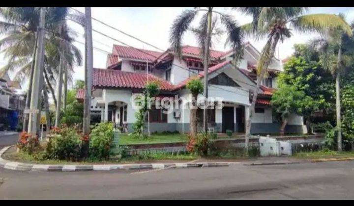 RUMAH MEWAH DALAM PERUMAHAN 2