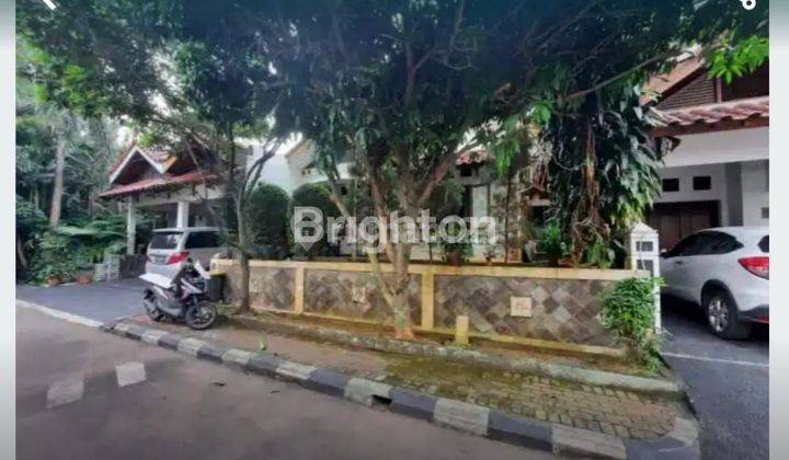 RUMAH MEWAH DI PESONA KHAYANGAN DENGAN LINGKUNGAN YANG NYAMAN 1