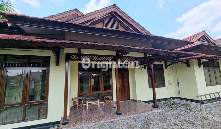 RUMAH HOOK DIPESONA DEPOK 2