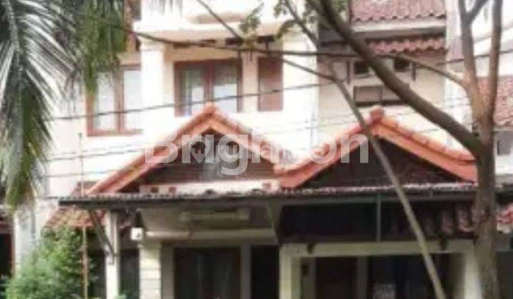 RUMAH BERADA DI DALAM KOMPLEK PERUMAHAN YANG ASRI, NYAMAN, AMAN. 1