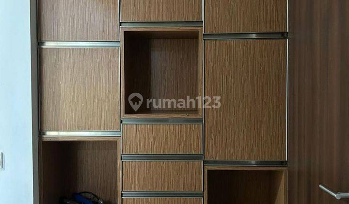 Jual Murah : Kemang Village 2Br 124m2 Twr COSMO 2