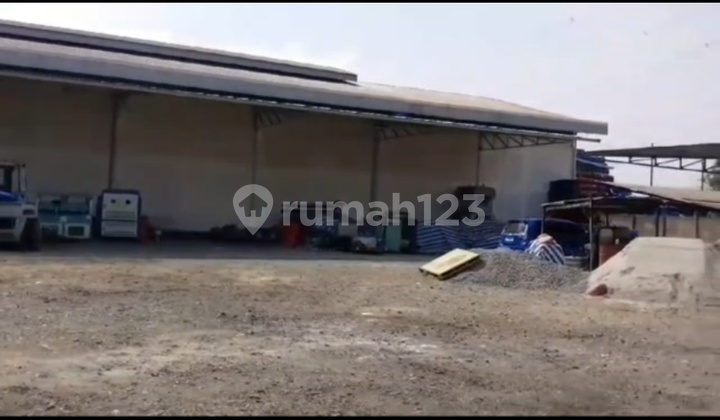Warehouse for Rent, Formerly Garment, in Cikupa Tangerang