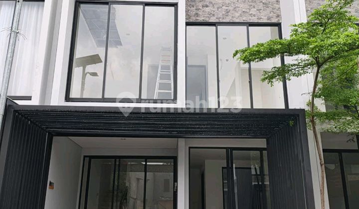 For Sale House in Residence Puri West Jakarta 1
