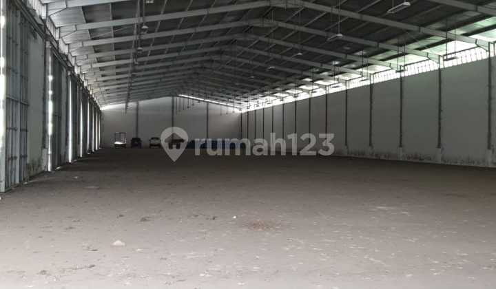 Several Warehouse Units for Rent by the Local Government Training Center Several Warehouse Units for Rent by the Local Government Training Center