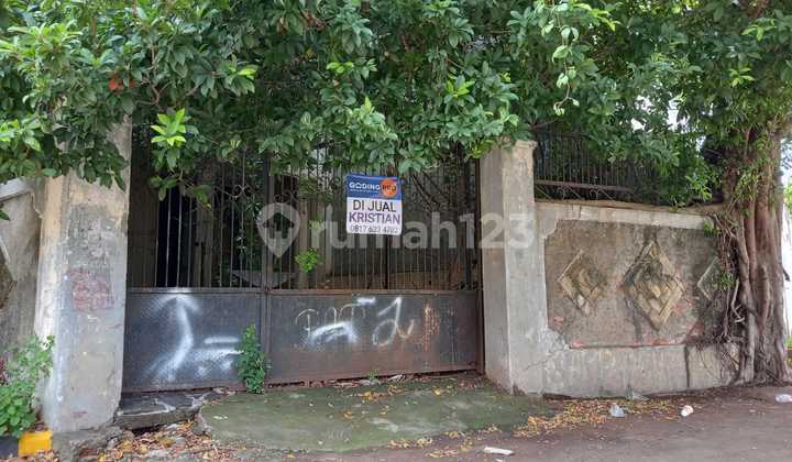 Dijual Rumah Butuh Renovasi Bebas Banjir Green Garden 1