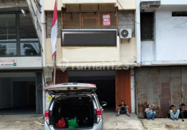 For Sale: Roadside Shop House, Flood-Free Area, Didutamas 1