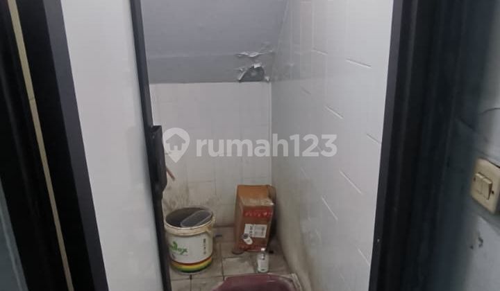 For Rent Flood-Free Warehouse in Miami Warehouse Area For Rent Flood-Free Warehouse in Miami Warehouse Area