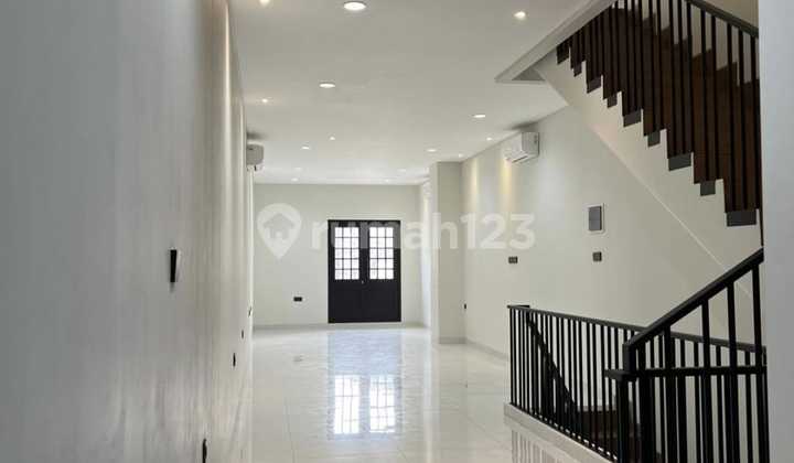 Disewakan Ruko Mangga Besar Jakartabarat 2