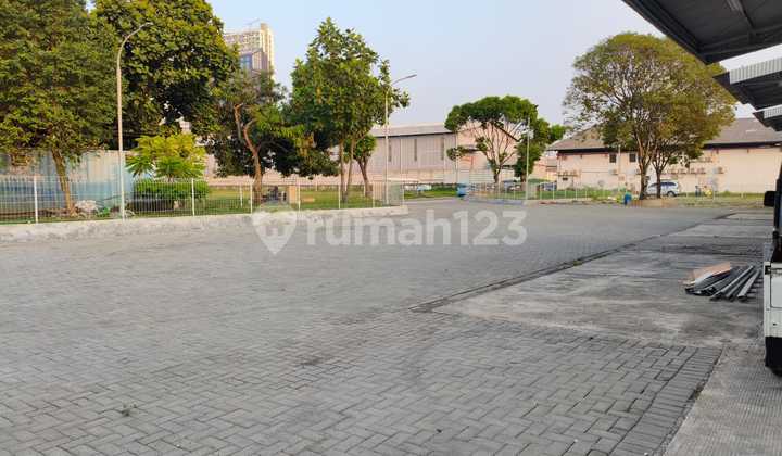Warehouse for Rent with Industrial Permit in Cikokol, Tangerang