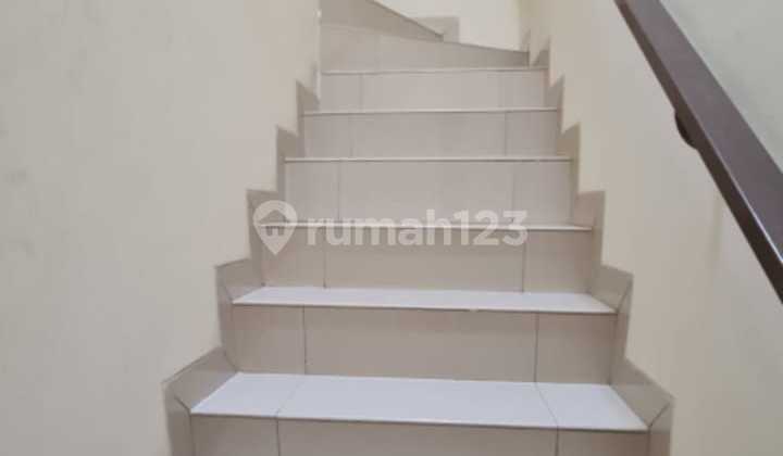 Dijual Rumah di Perumahan Pik Jakarta Utara 4 Lantai Siap Huni 2