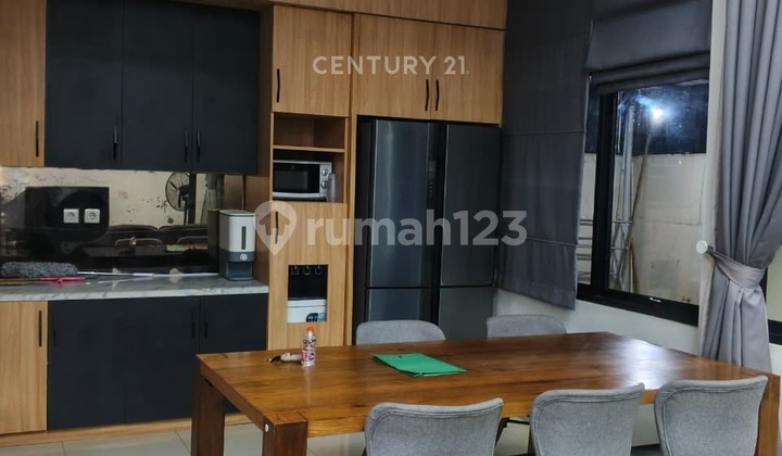 Good 2-Story Pine Garden Residence Fully Furnished 2