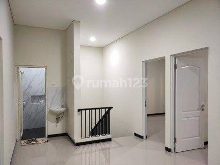 Rungkut, Gunung Anyar, Dijual Cepat Murah Rumah Purimas Baru 2 Lantai Minimalis Modern 1