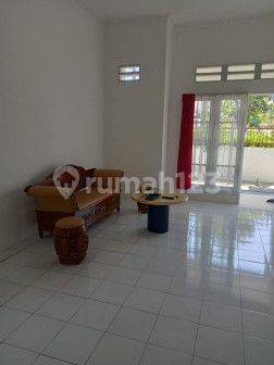 Citraland, Bukit Palma, Disewakan Harga Murah Rumah Baru Renovasi Full Furnished Lengkap 2