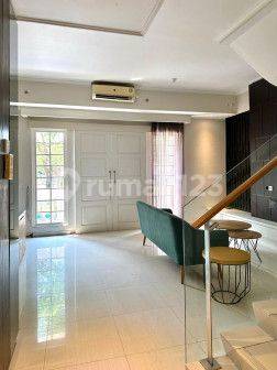 Disewakan Apartemen Pakuwon Riviera Mansion 2