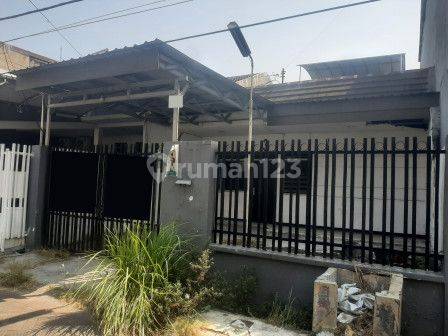 Rumah Disewakan Simpang Darmo Permai 1