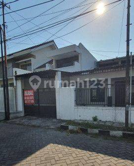 Dijual Rumah Di Taman Darmo Indah 1