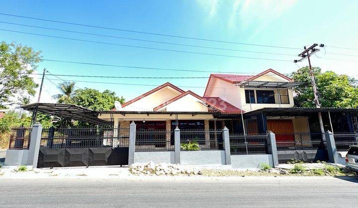 RUMAH MEWAH LOKASI STRATEGIS KUPANG 1