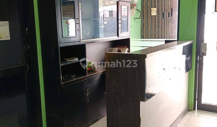 Rumah Salon Dan Kost Pinggir Jln Raya Strategis Menguntungkan 2