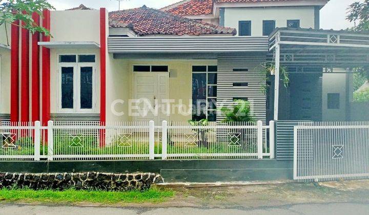 Hunian Jalan Kelunjukan Ciracas 2 Lantai 1