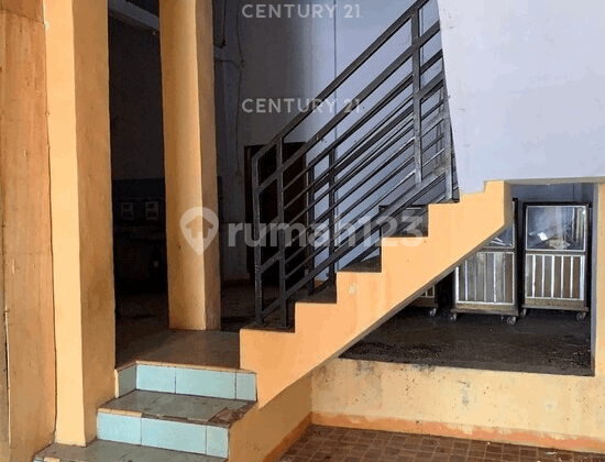 2-Storey Shop House on Anyer Main Road, Suitable for Business 2