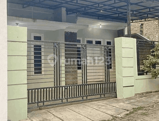 Hunian Bagus Jalan Empat Lima Dekat Alun Alun dan Rs