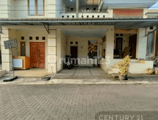 2-Story Ready-to-Occupy Residence, Serdang Metropolis