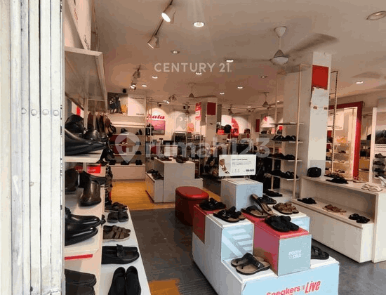 2 Two-Story Shop Houses in Royal Cimuncang, Suitable for Business 2