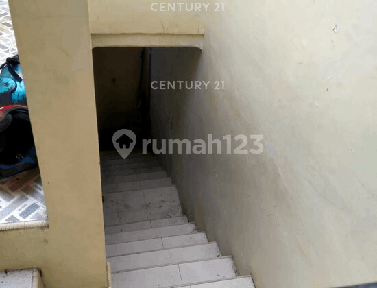 Hunian Bagus Taman Puri Indah Siap Ditempati 2