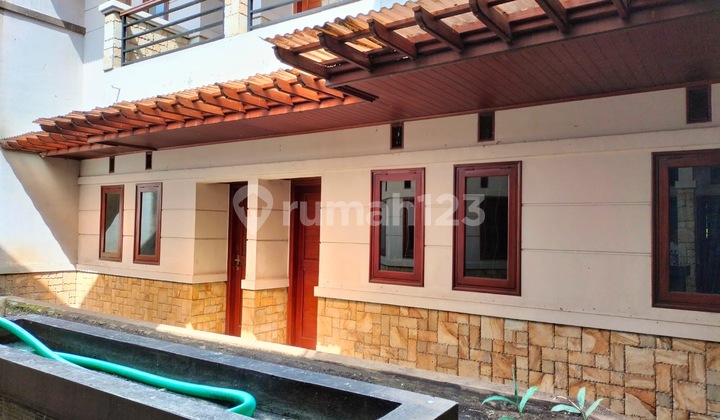 Rukost ( Rumah Kost ) 10 Kamar Strategis Di Komplek Cipaku Indah Rukost ( Rumah Kost ) 10 Kamar Strategis Di Komplek Cipaku Indah