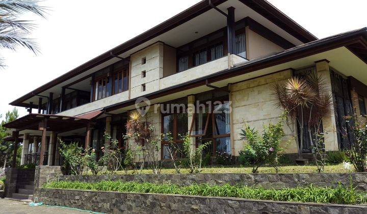 Dijual Rumah Mewah Besar Asri Setiabudi Regency  1